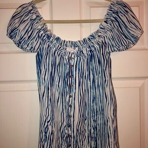 Off the shoulder brand new top